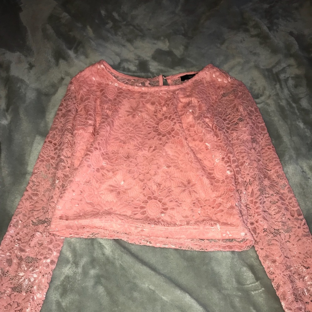 long sleeve crop top